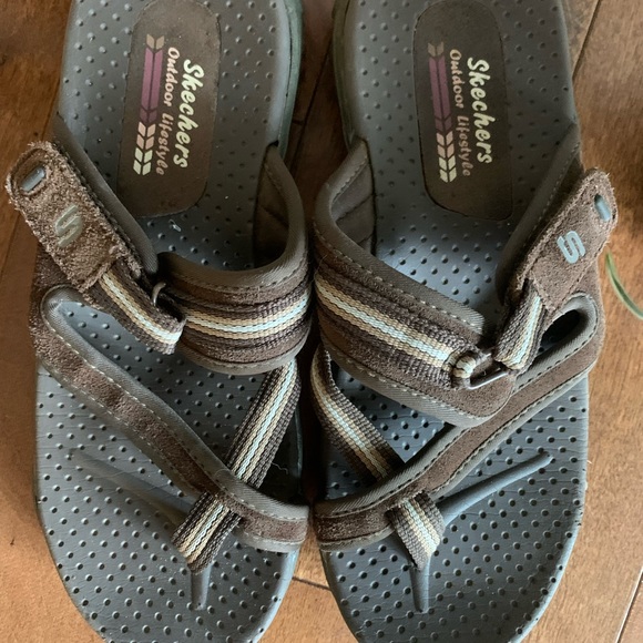 Skechers Sandals - Picture 2 of 3